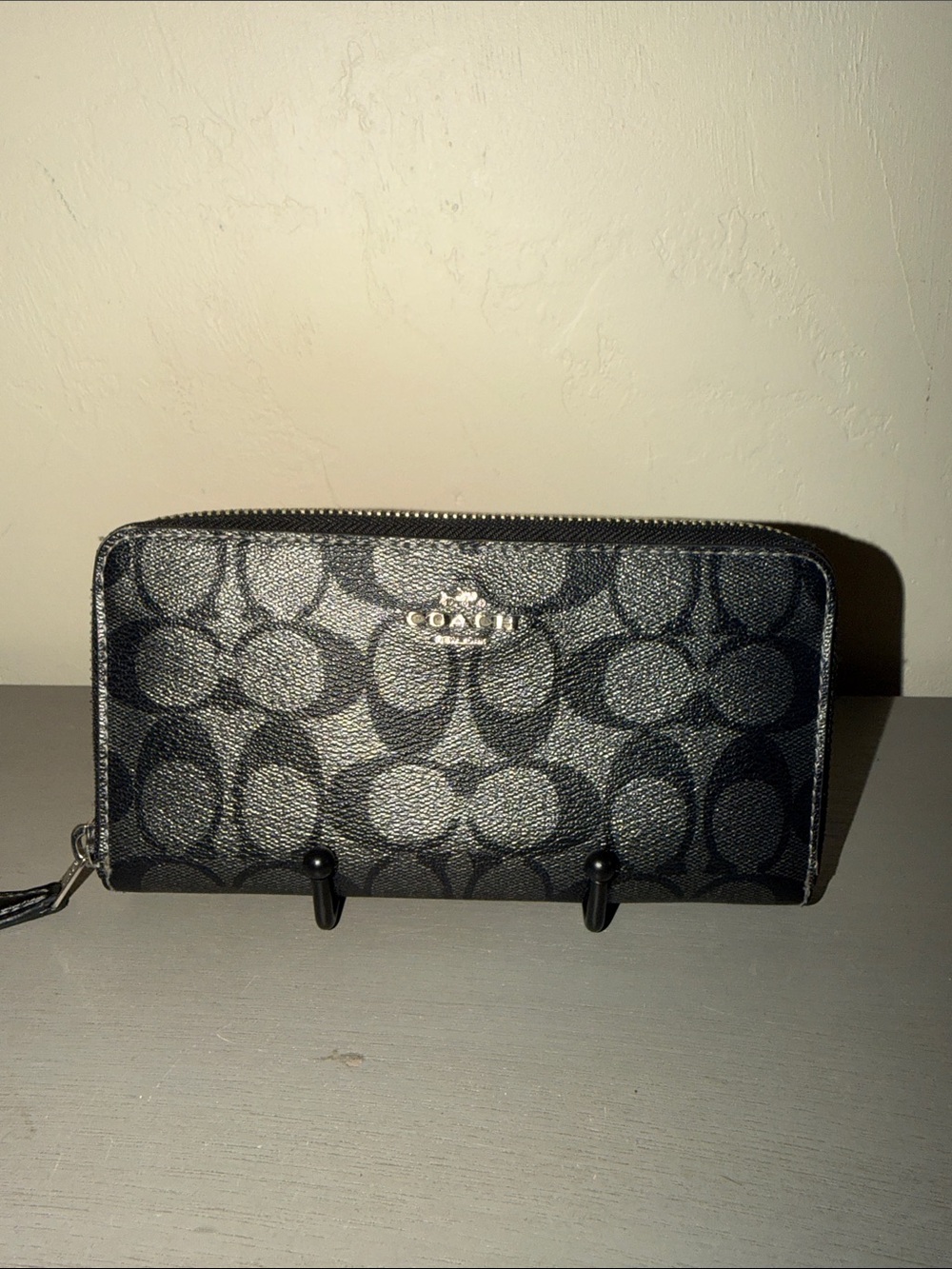 Coach Black Signature Continental Zip Wallet